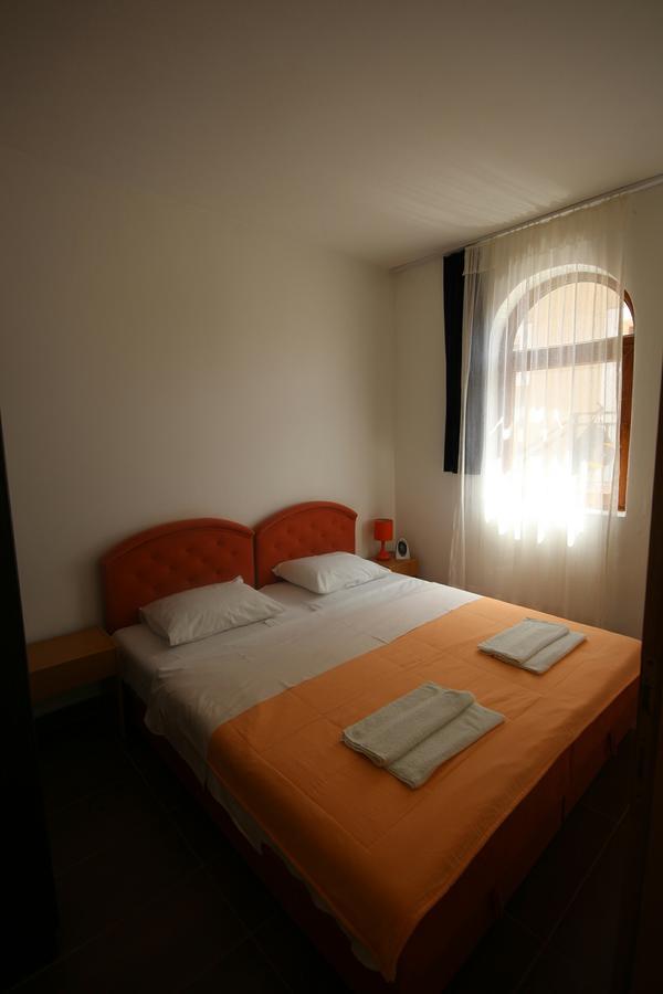 Apartments Olga Virpazar Exterior foto